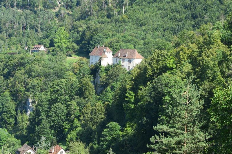 Ruine Alt-Biederthal, Switzerland